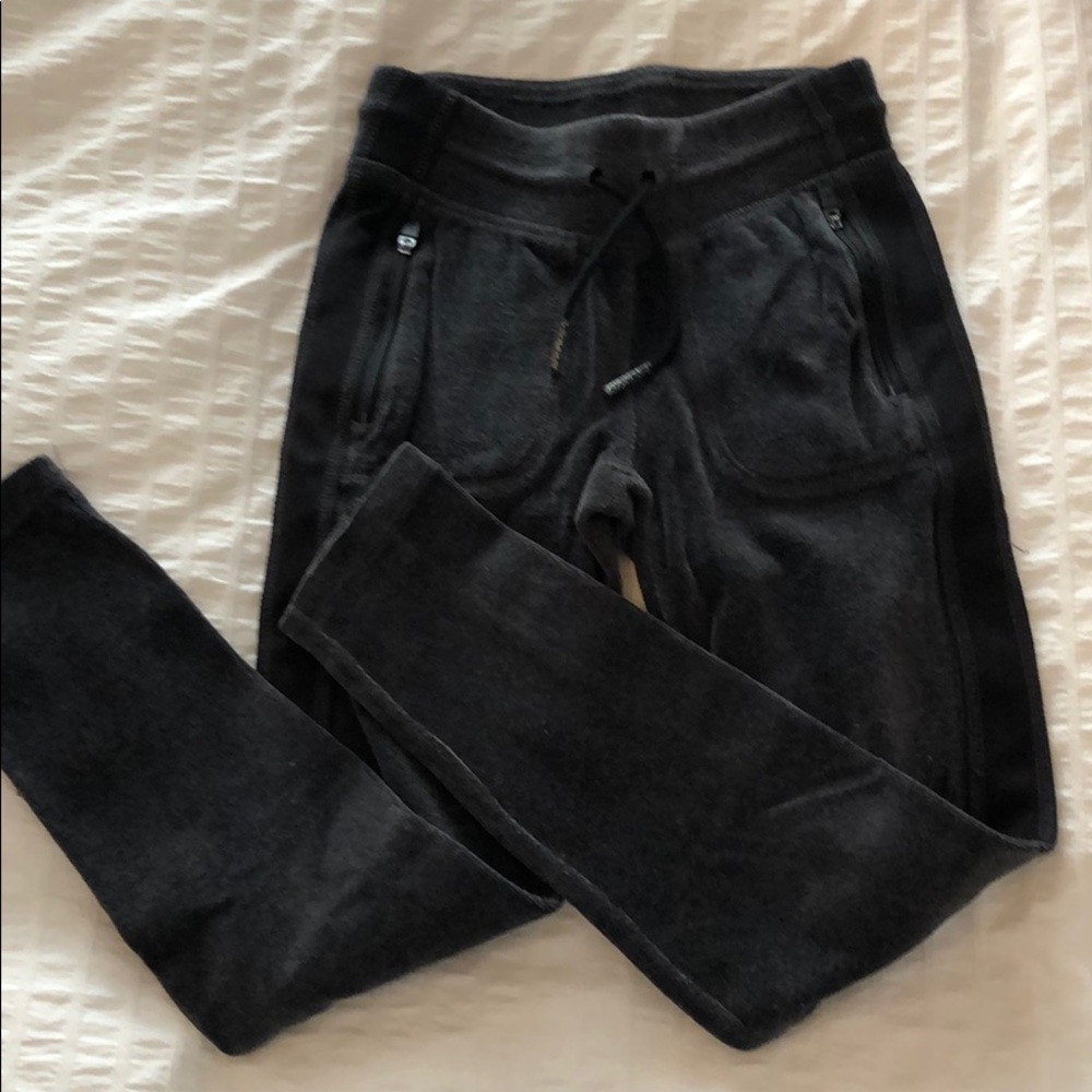 Athleta girl velour jogger